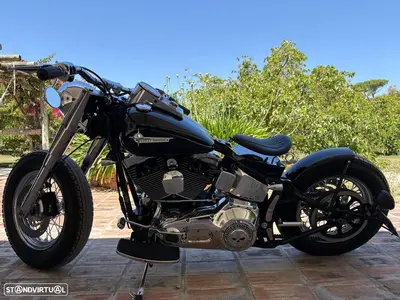 Harley-Davidson FLSTC BOBBER