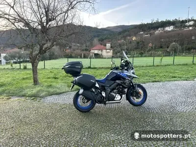 Foto de Suzuki Vstrom 1050