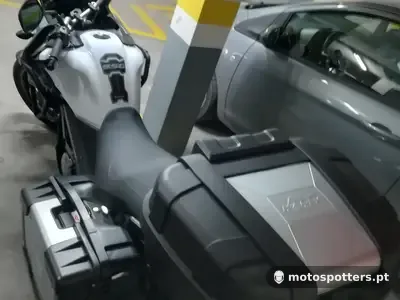 Suzuki V-Strom 650