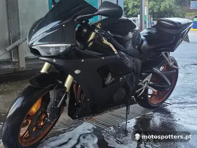 Yamaha R6 RJ09