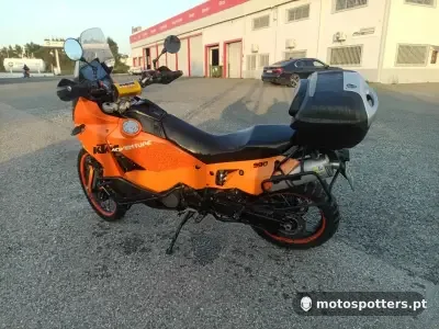 KTM 990