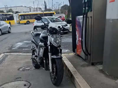 Yamaha FZ6