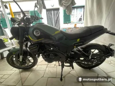 Benelli 250